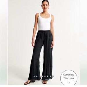 Abercrombie Crinkle Textured Pull-On Wide Leg Pant